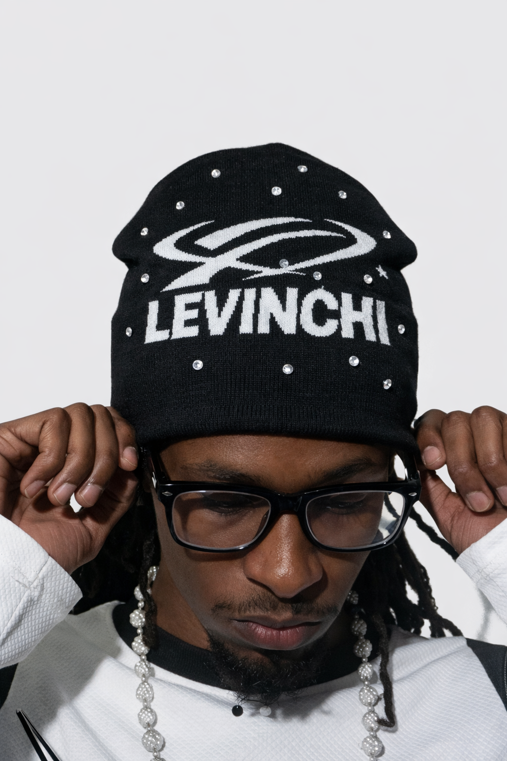 Black Lévinchi Beanie